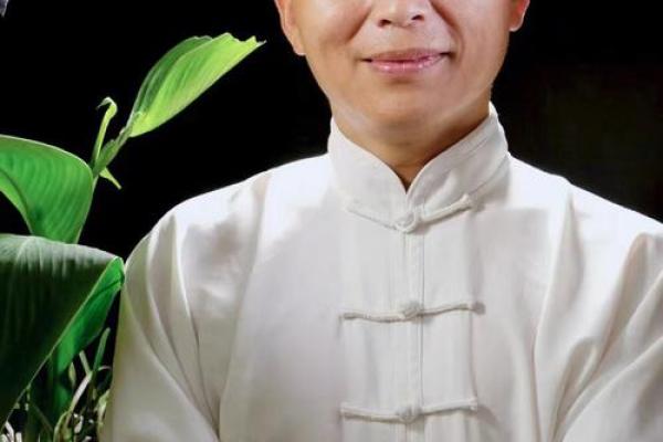 姓覃的名人-姓名学-华易算命网姓名